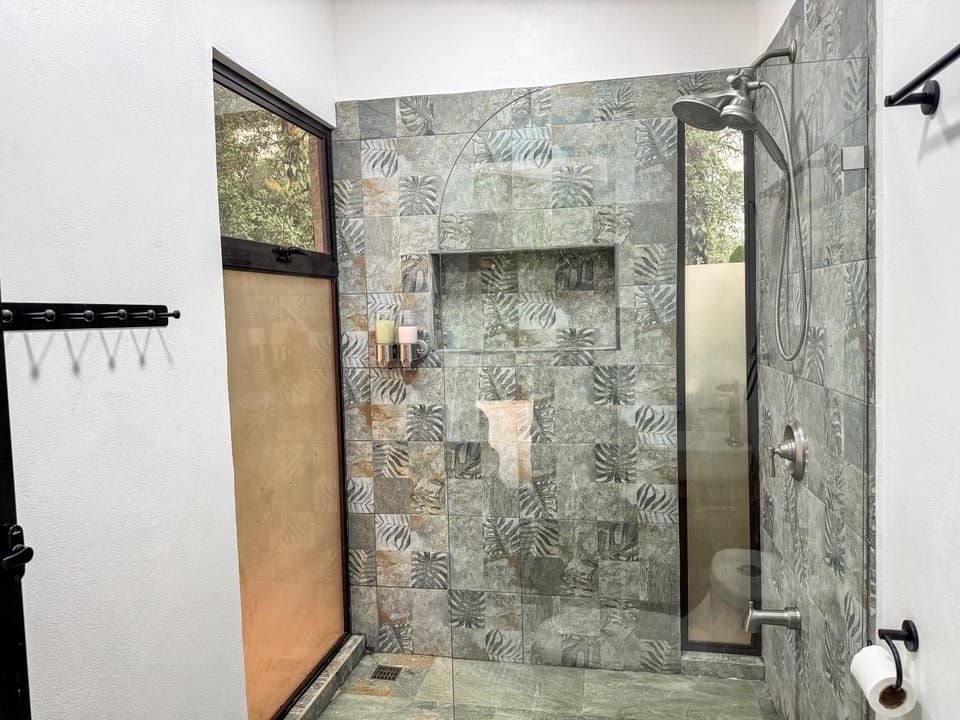 Rio Celeste Jungle Glamping Campground/ 
RV Resort in Alajuela Province