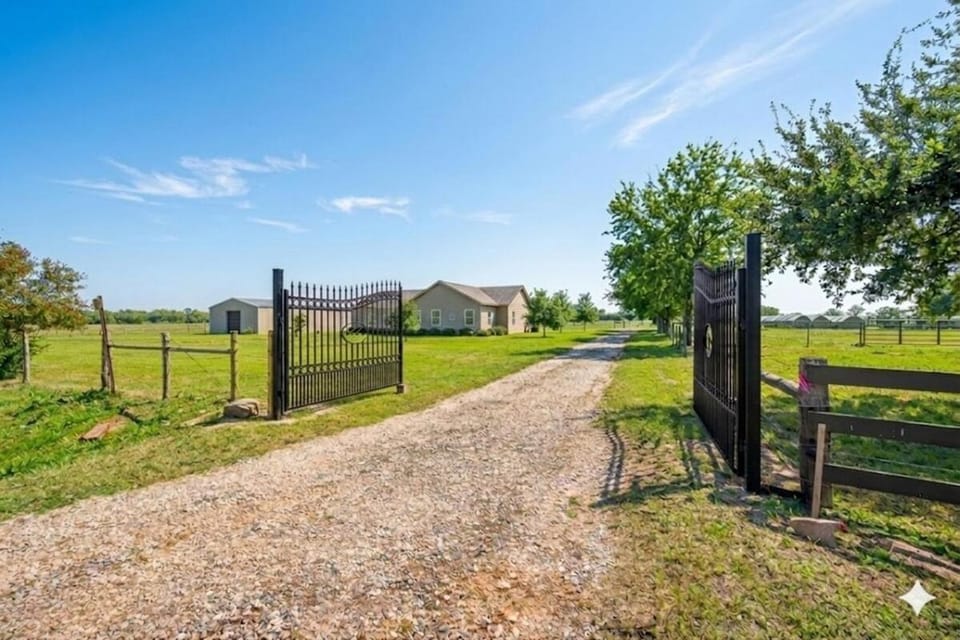 Property building, Natural landscape