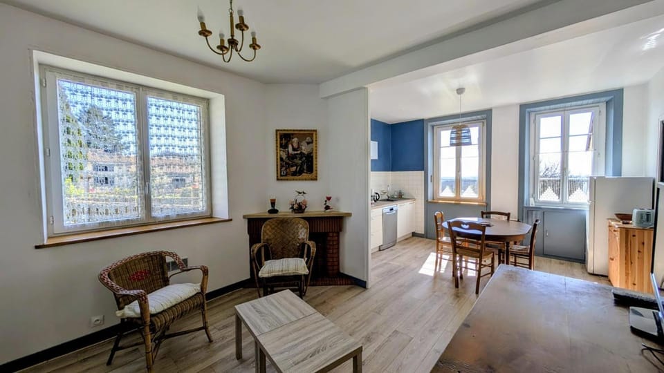 Chez marie-louise House in Nouvelle-Aquitaine