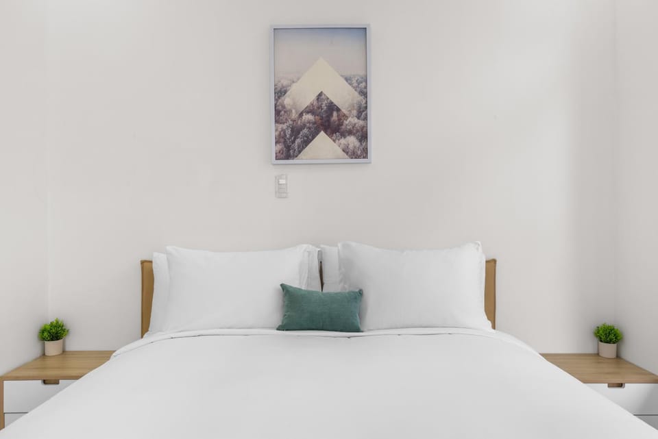 Bed, Photo of the whole room