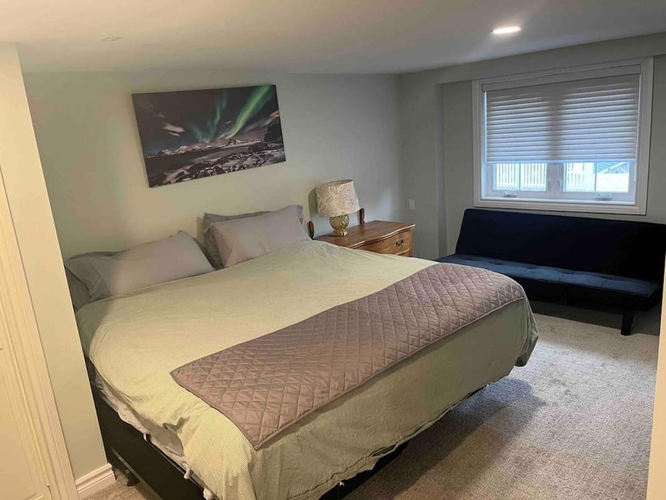 Cozy cottage on the River Apartment in Port Dover