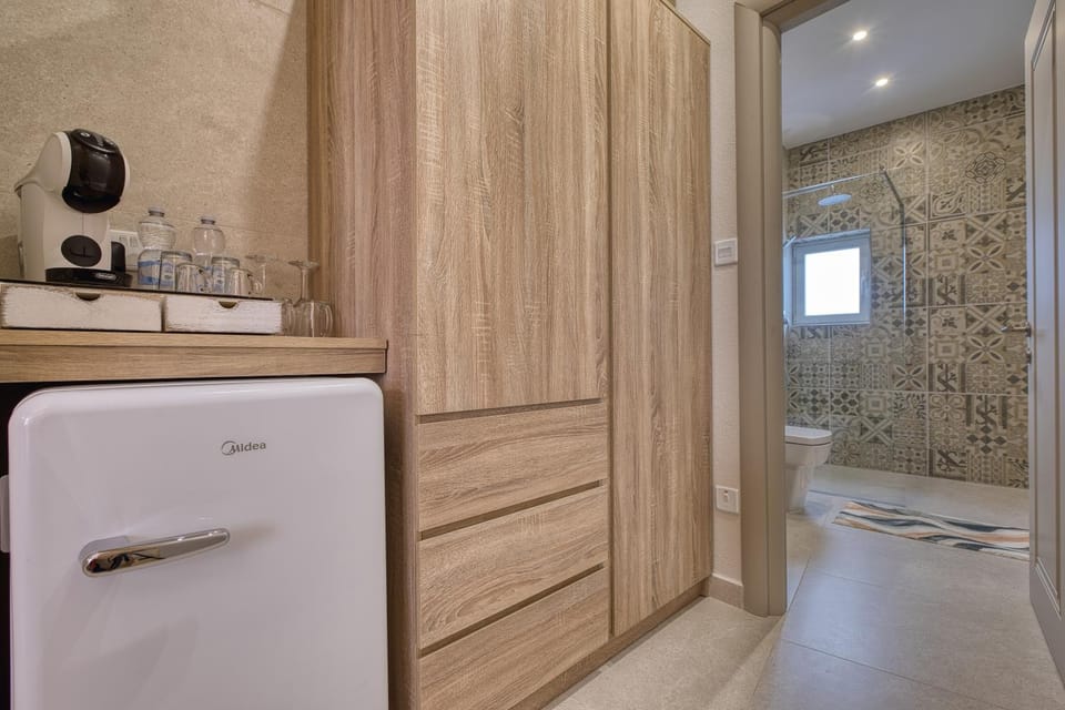 Alley Suites - New 1BR unit in Gudja by SF Homes Apartment in Malta
