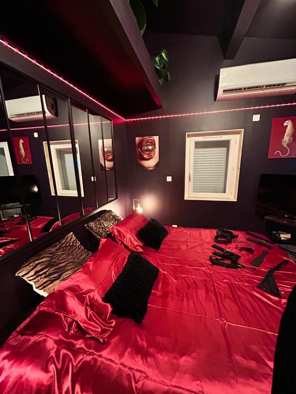 Love room l'instant privé Apartment in Le Beausset