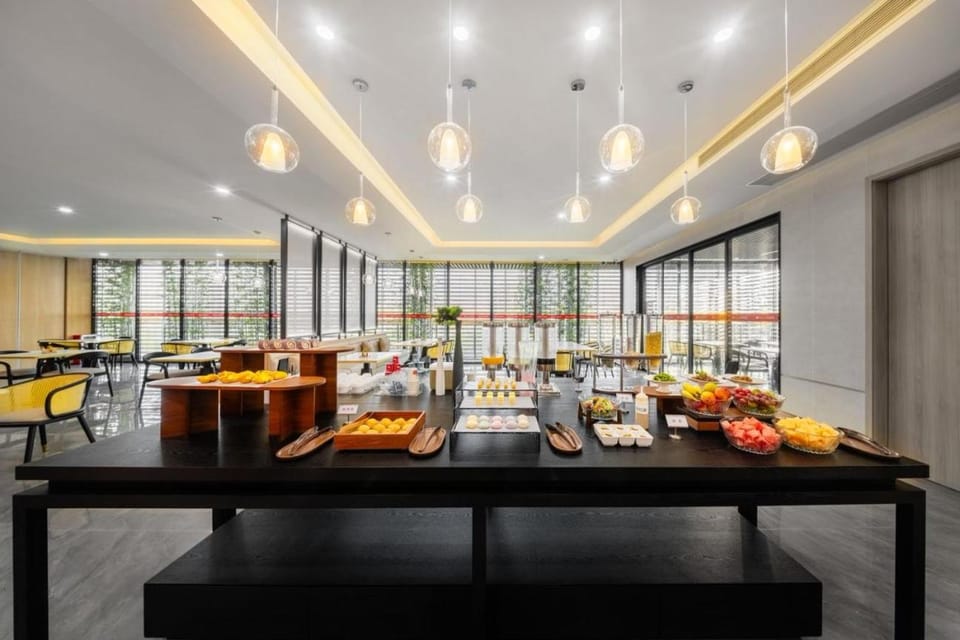 Restaurant/places to eat, Food, Breakfast