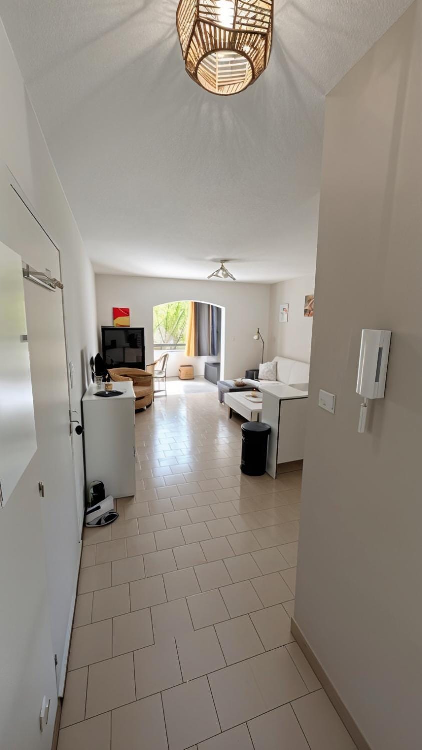 Pratsfleuris , piscine, pétanque et parking Apartment in Sanary-sur-Mer