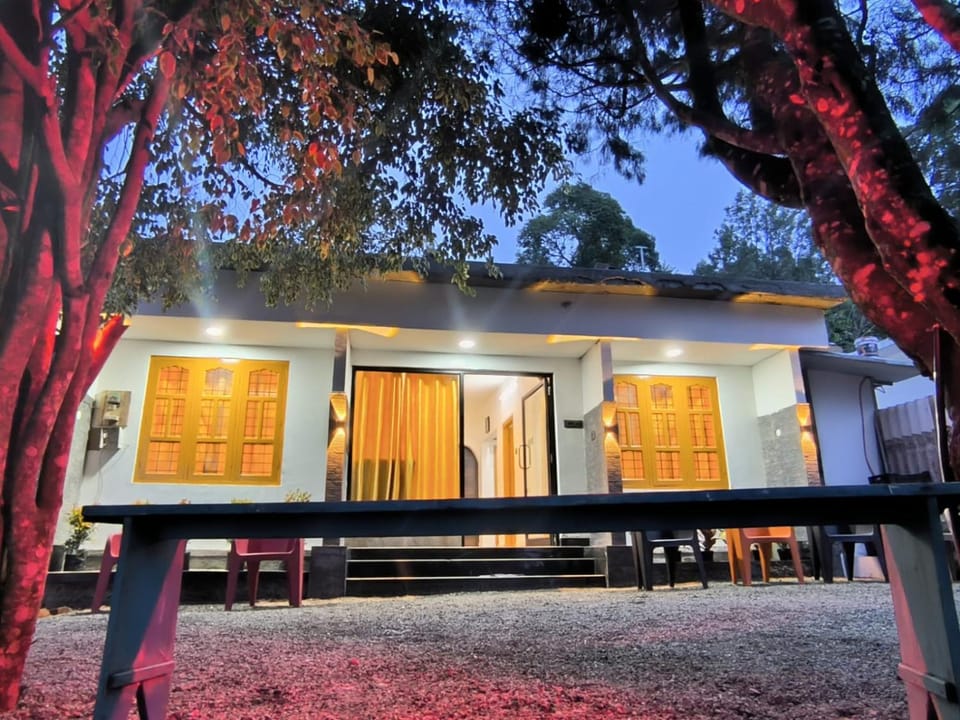 Munnar Dream Villa Cottage Vacation rental in Kerala