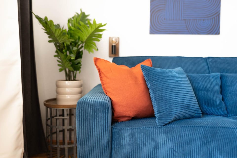 TV and multimedia, Living room, heating, internet