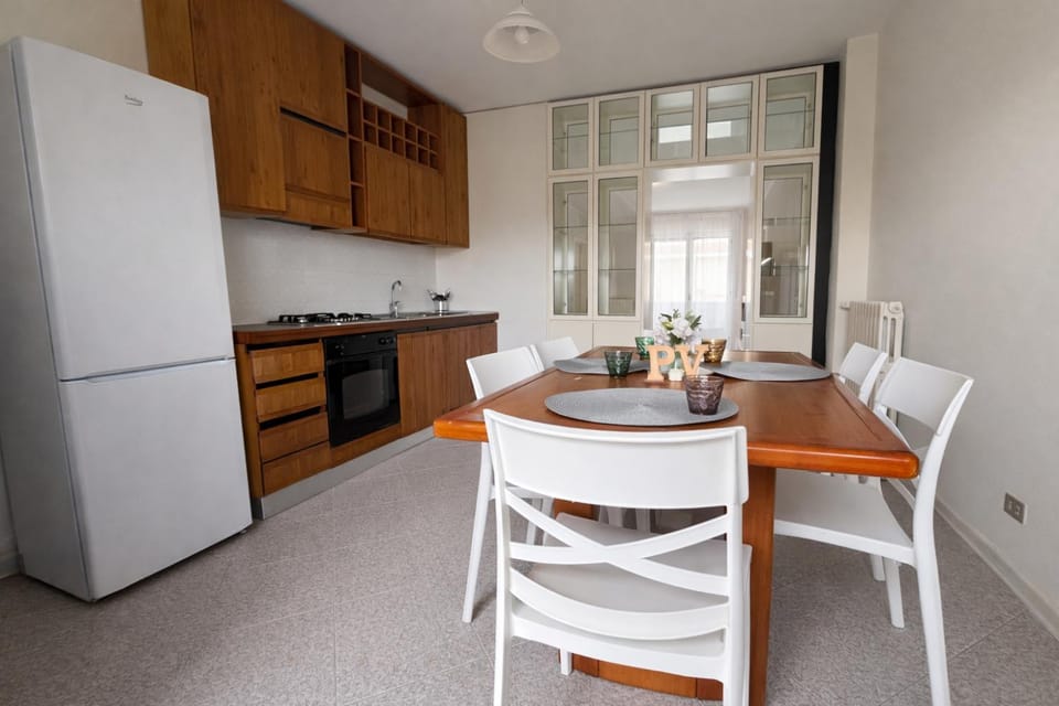 Kitchen or kitchenette, oven, stove, kitchen