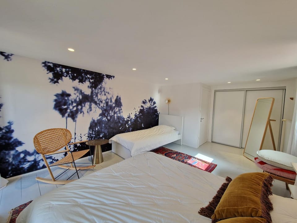 Property building, Living room