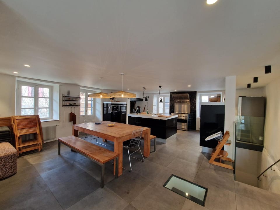 Property building, Living room
