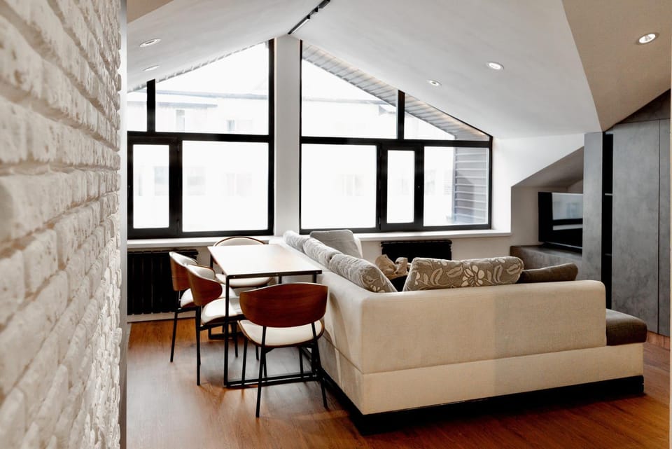 Living room, Seating area, Dining area