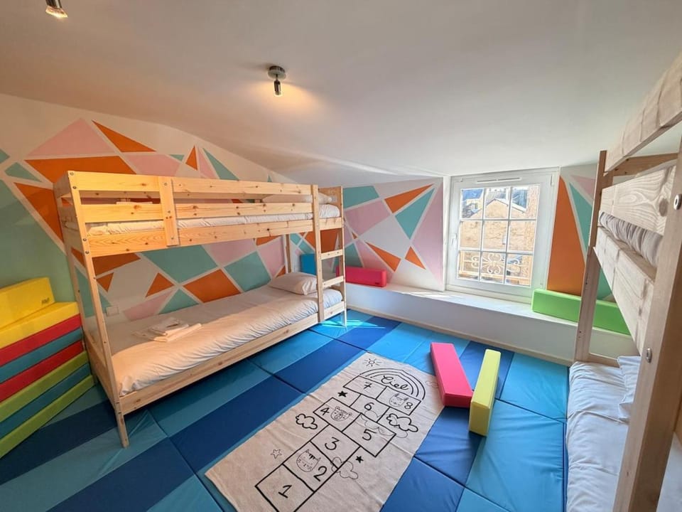 La Récréation, duplex pour jouer, et cinéma privé Apartment in Grand Est