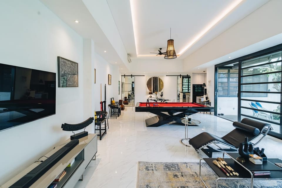 Billiard, Living room