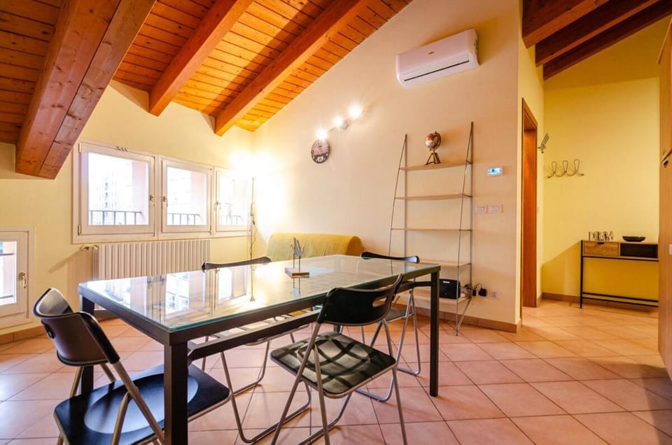 Azzo Gardino Suite Apartment in Bologna