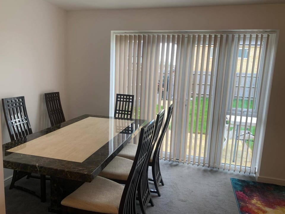 Garden, Garden, View (from property/room), Seating area, Dining area, Garden view, furniture