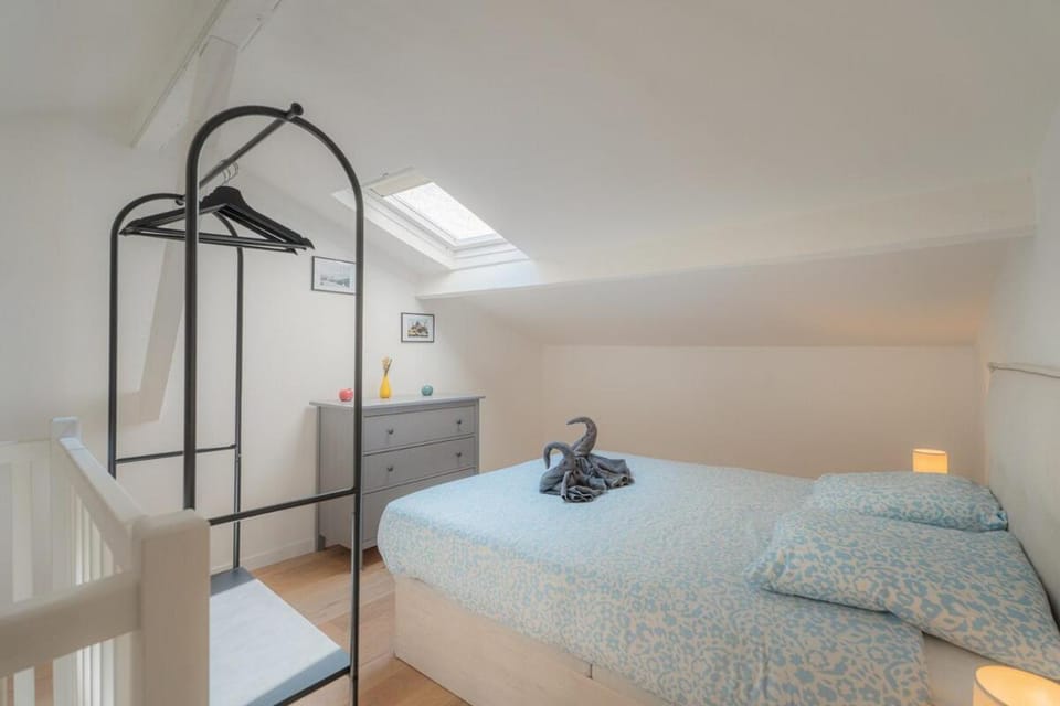 Beautiful 2-Room Apartment in Port de Nice Apartment in Nice
