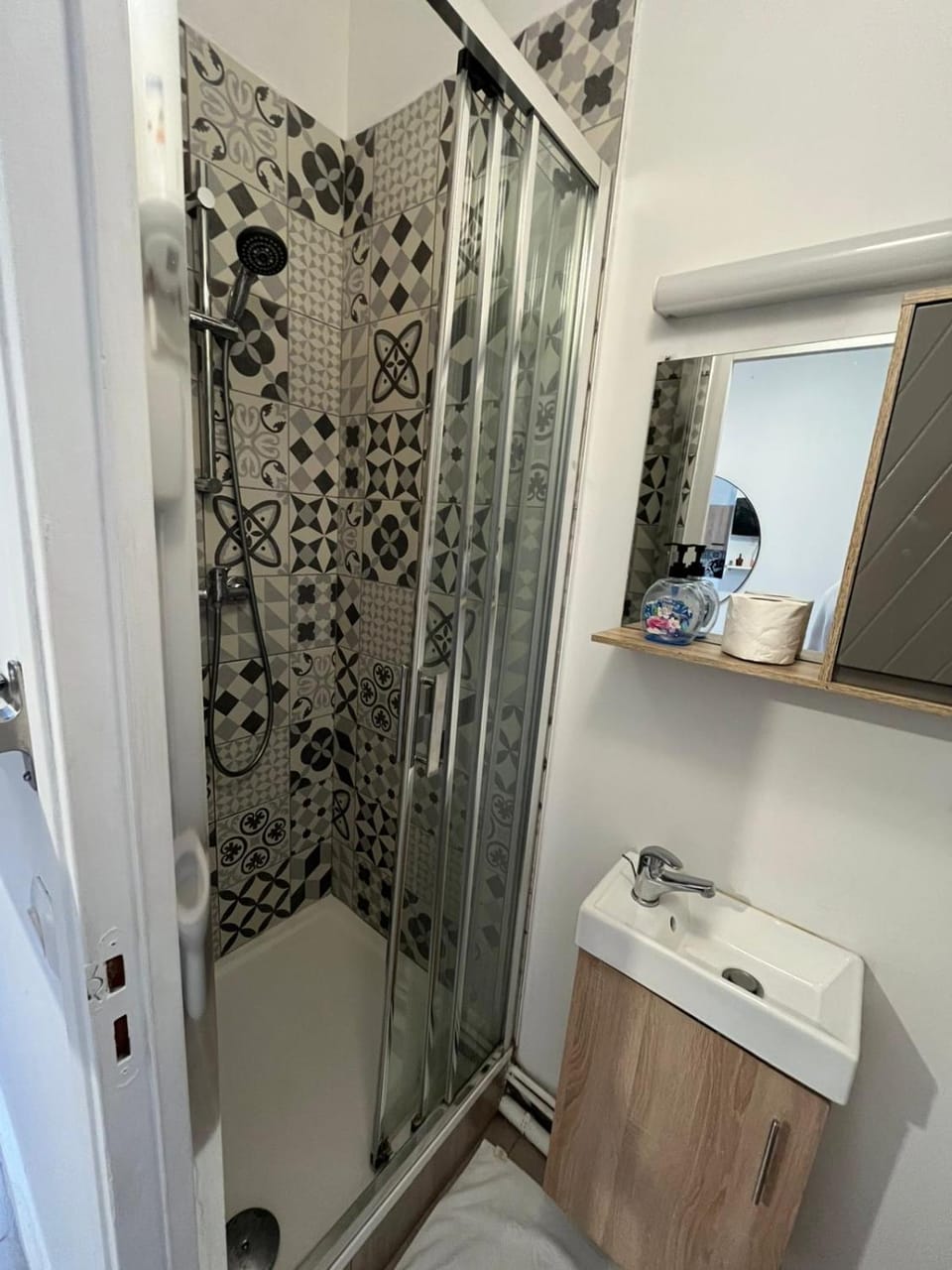 Petit studio pour couples Apartment in Paris