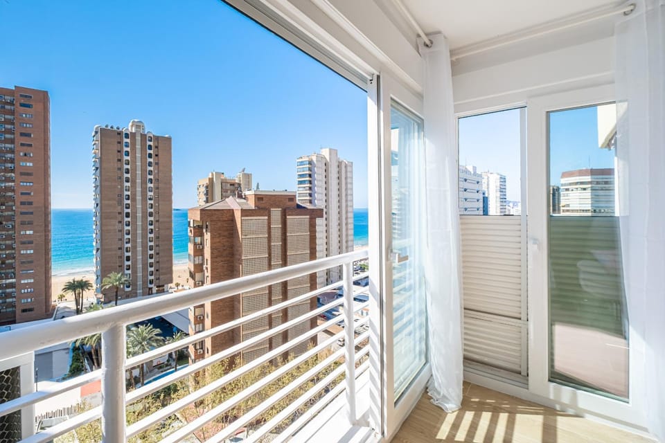 Day, Natural landscape, View (from property/room), City view, Sea view
