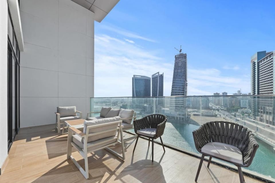 3BR in Al Maryah Vista Apartment in Abu Dhabi
