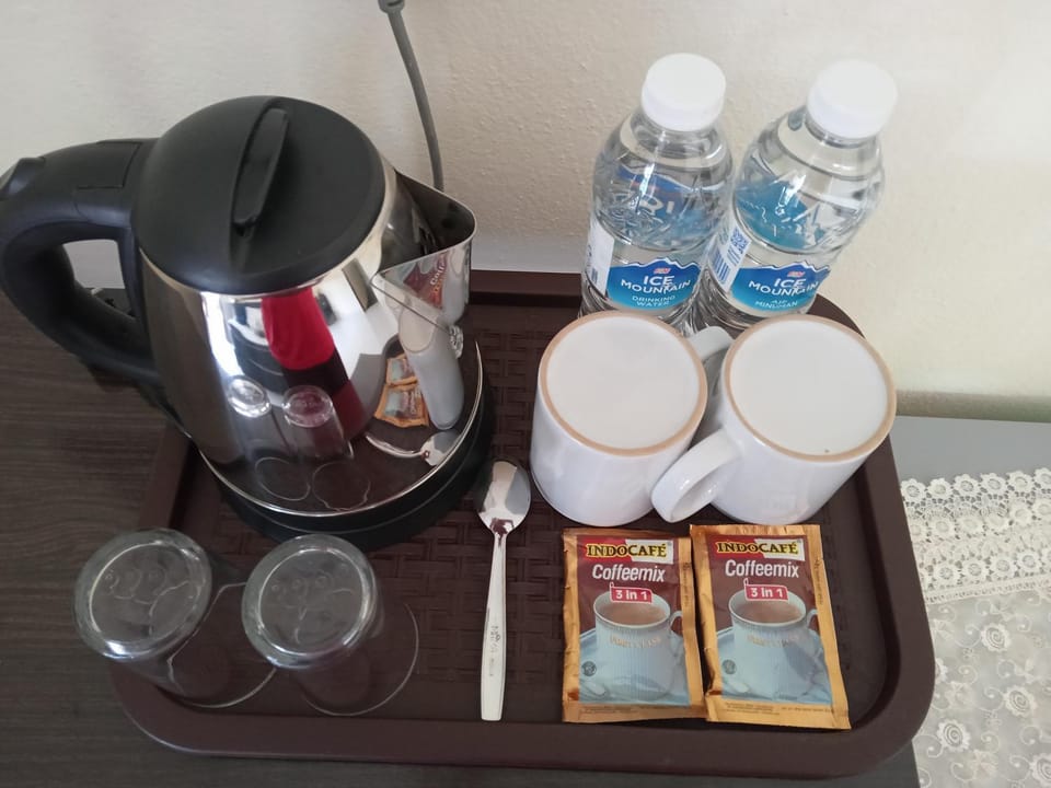 Coffee/tea facilities, Drinks