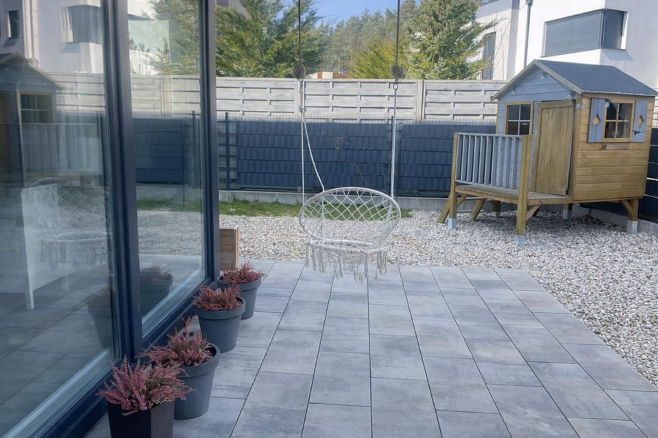 Garden, Balcony/Terrace