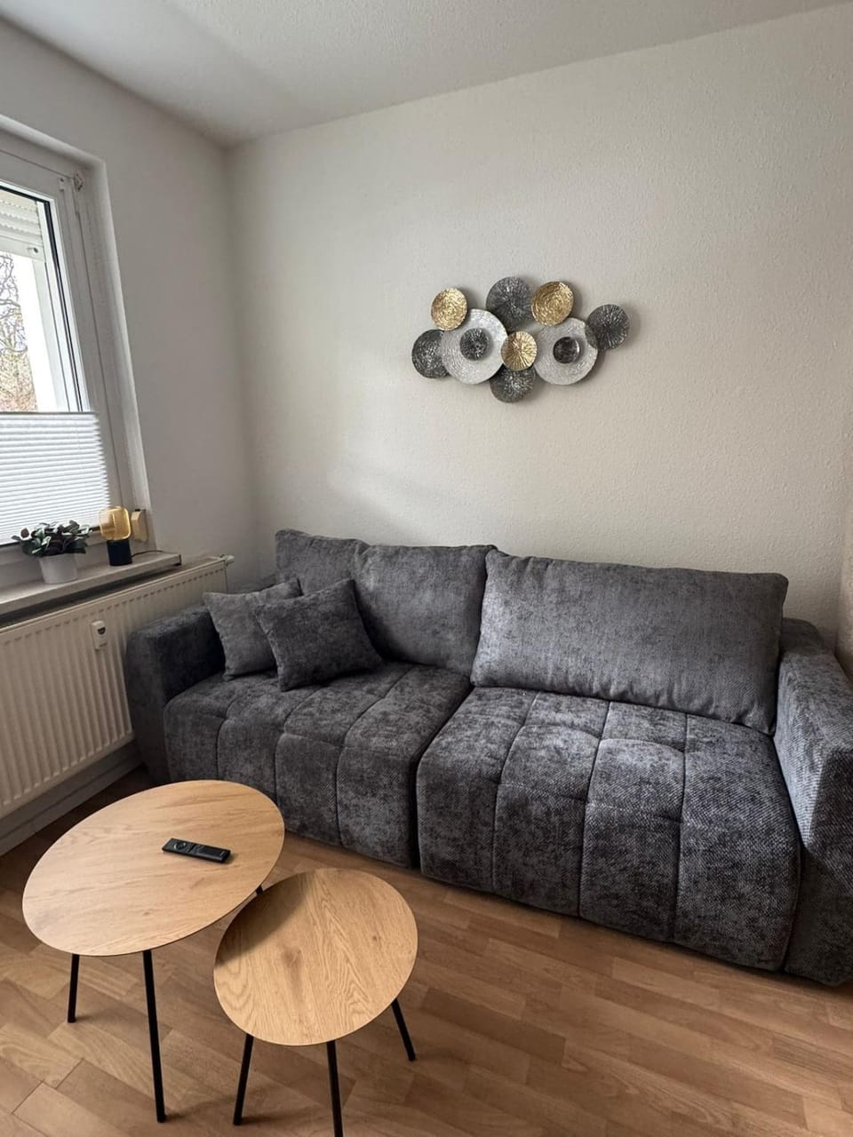 Charmante 2 Raumwohnung mit Balkon, Küche & Waschmaschine Apartment in Chemnitz