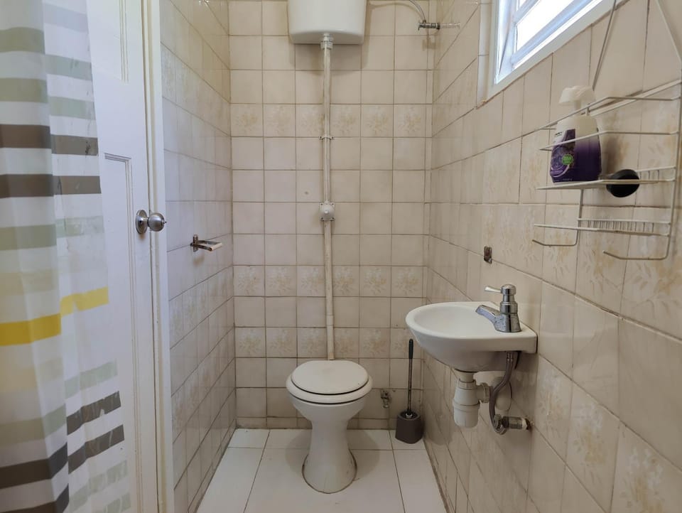 Toilet, Bathroom