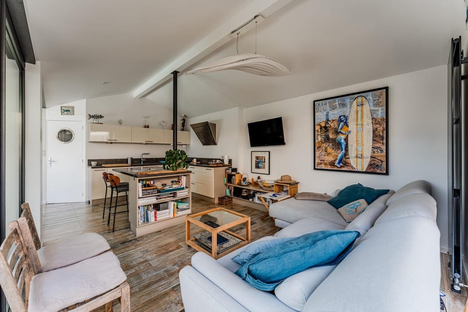 Property building, Living room