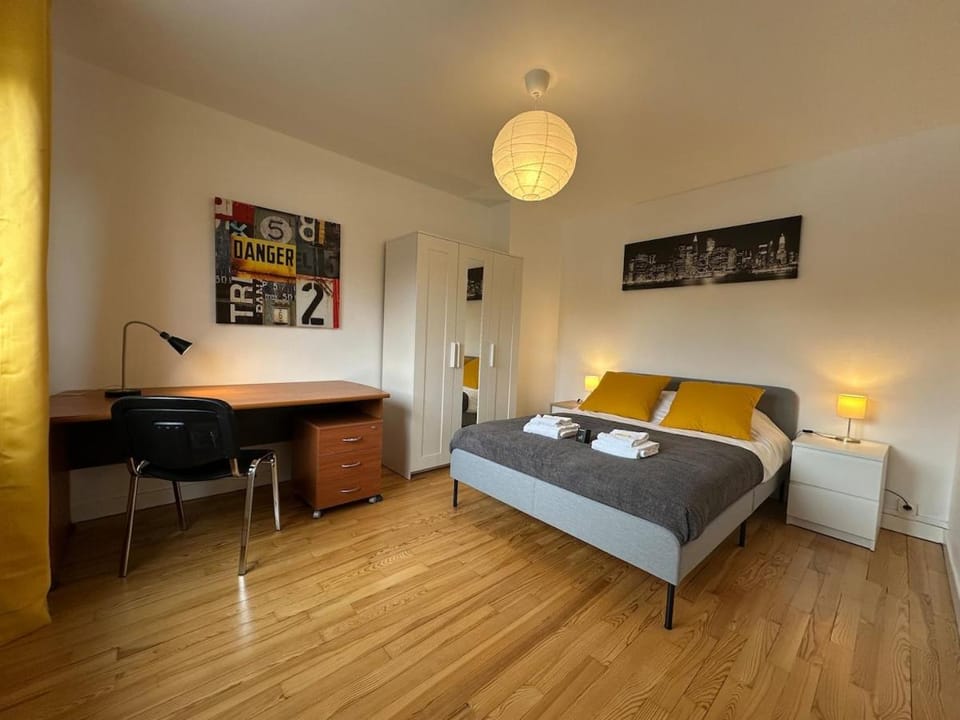 M Lorry Travel grand T3 6 pers proche centre Metz Apartment in Metz