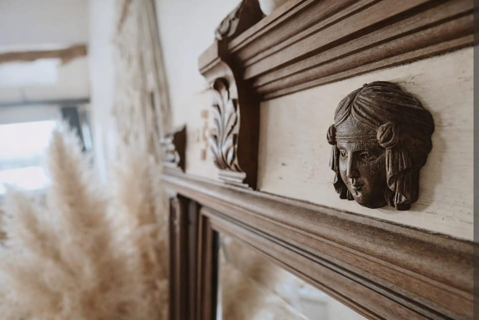Decorative detail