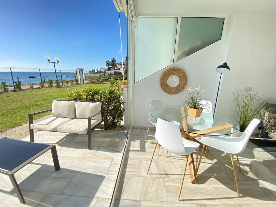 Seating area, Garden view, Sea view