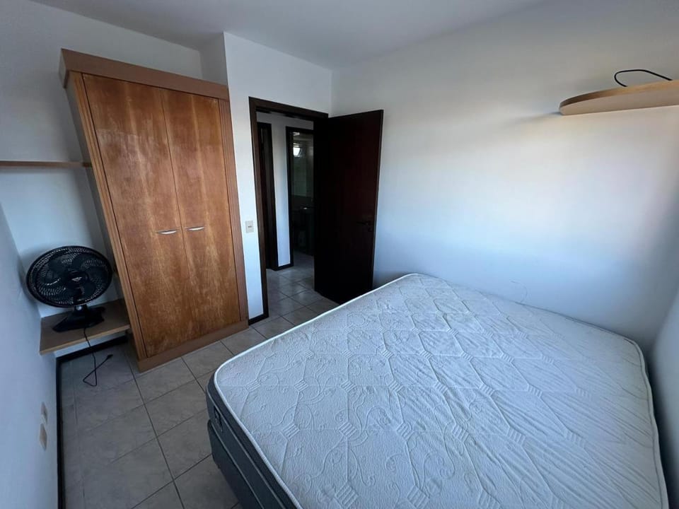 Bed, Bedroom, locker