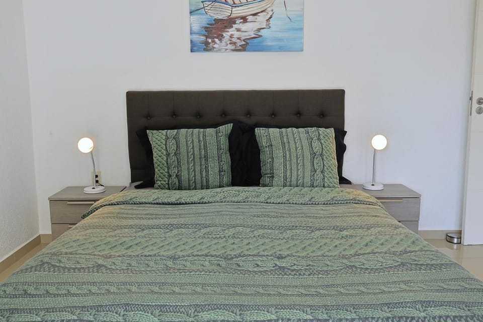 Bed, Bedroom, towels, wardrobe, air conditioner