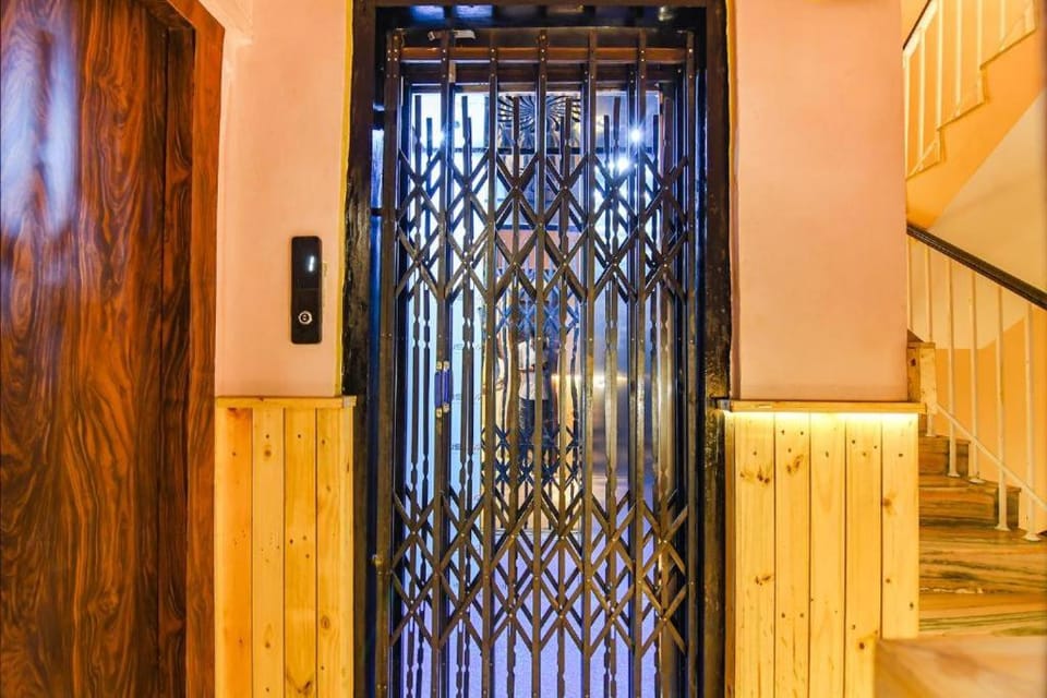 elevator