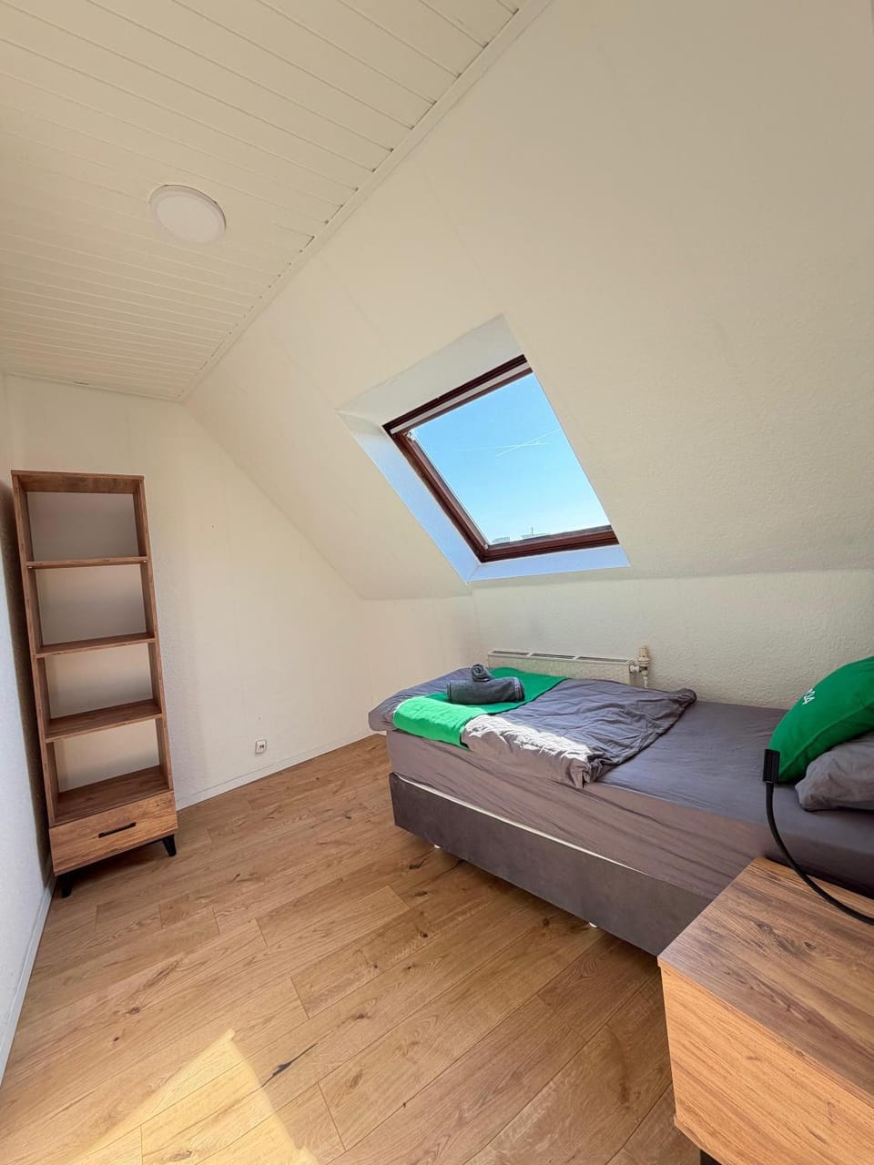 Bed, Photo of the whole room, Bedroom, towels, wardrobe