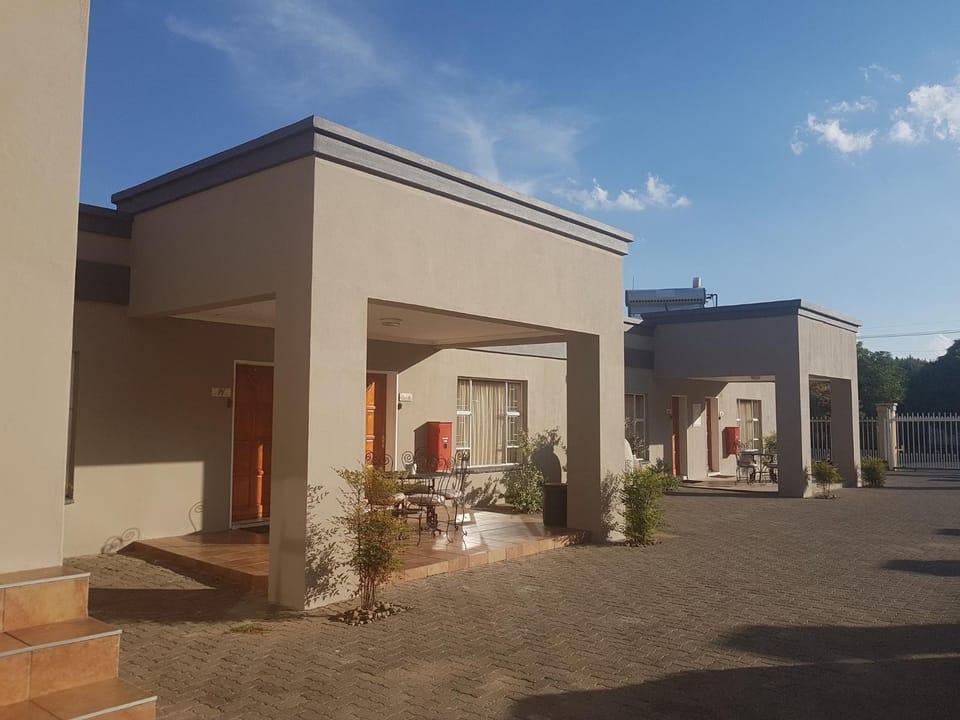 Property building, Area and facilities