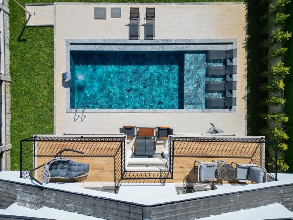 Pool view