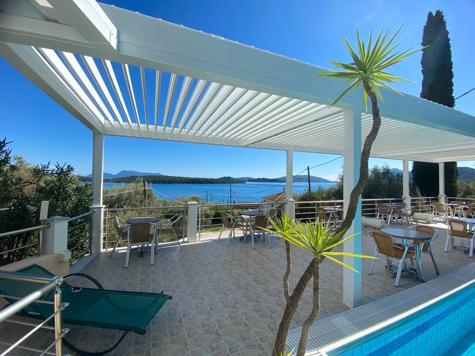 Patio, Day, Natural landscape, View (from property/room), Balcony/Terrace, Pool view, Sea view, Swimming pool