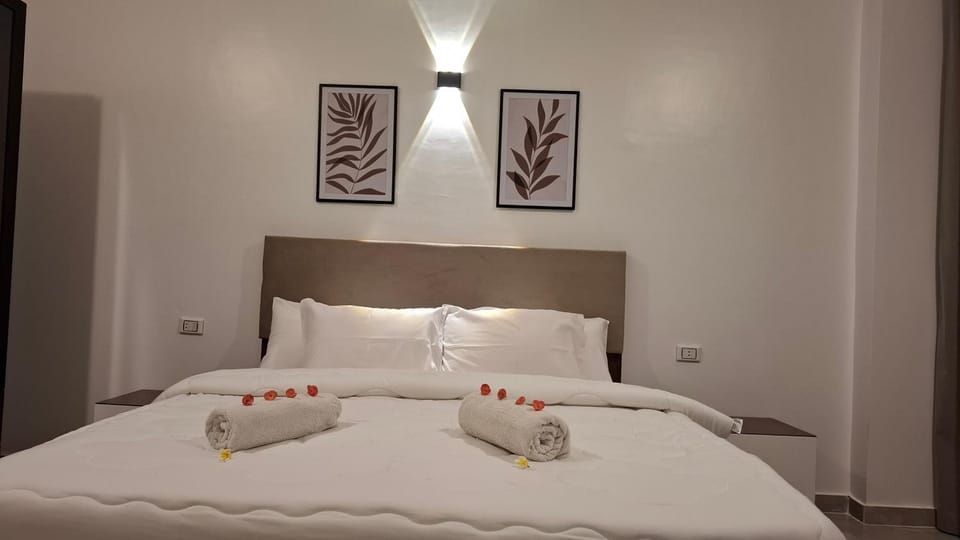 Bed, Photo of the whole room