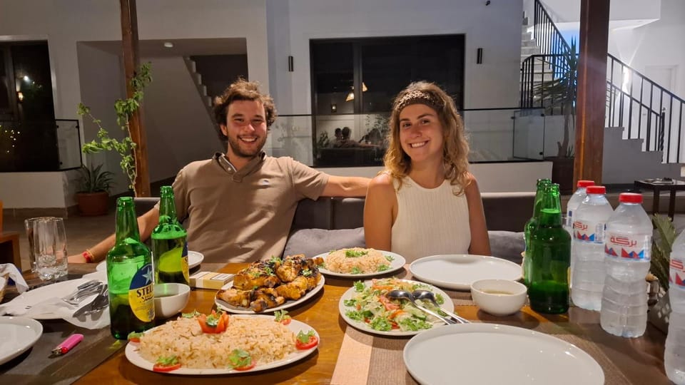 Food and drinks, Lunch, Dinner, Drinks, group of guests
