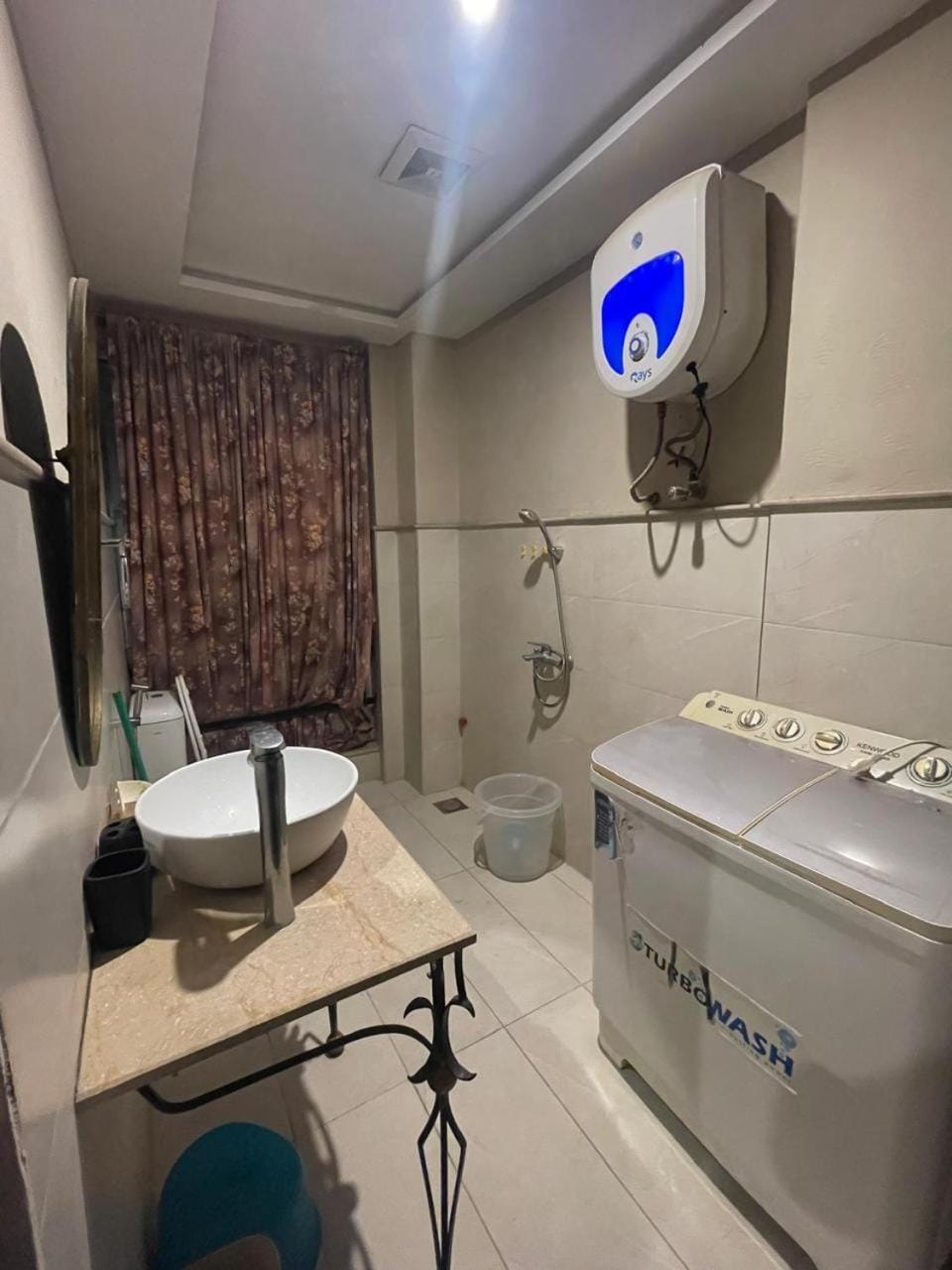 Studio Apartment - Quid Block - Bahria Town Apartment in Lahore