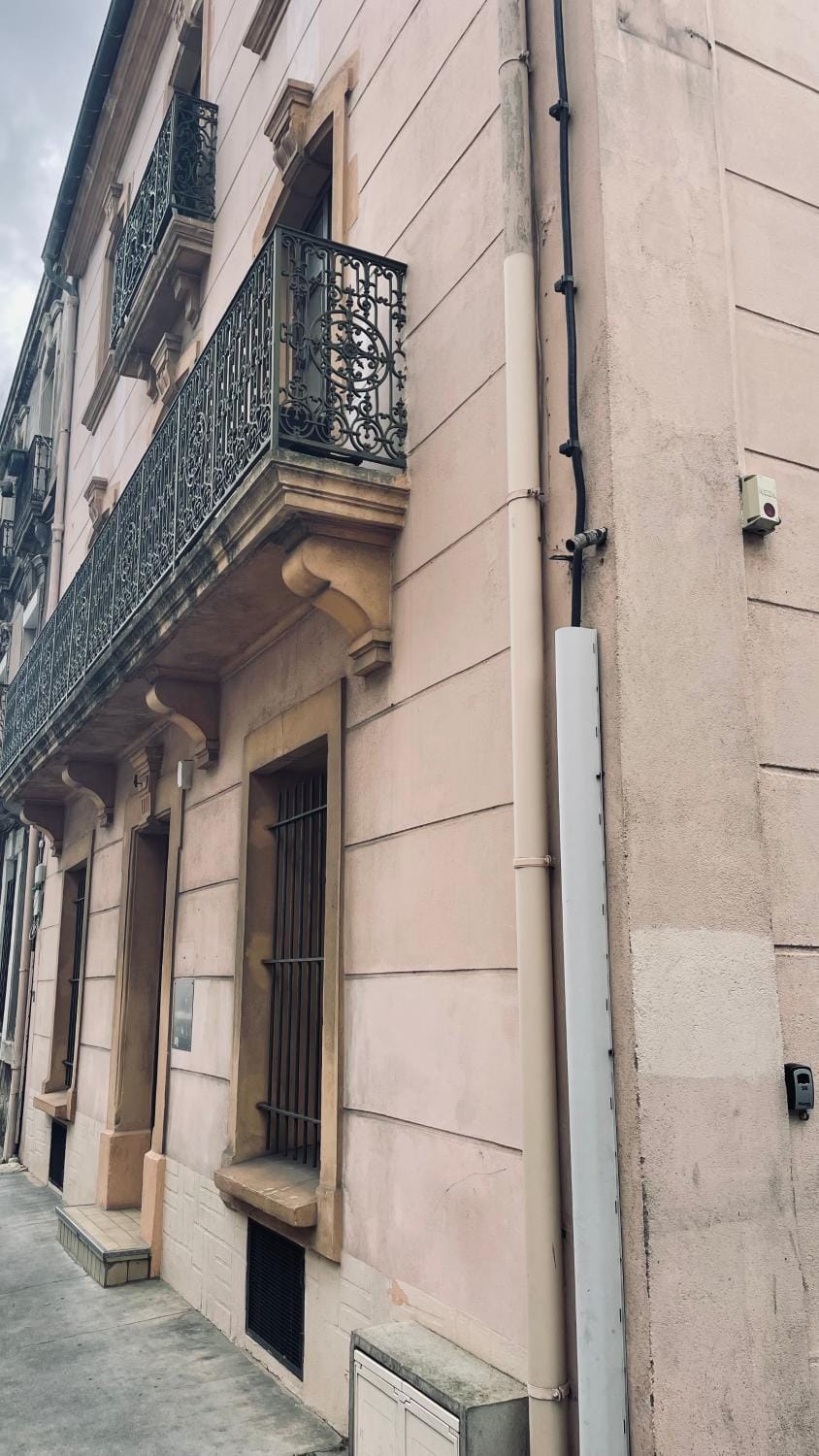 Studio design face aux Halles - Proche des Grands Buffets Apartment in Narbonne