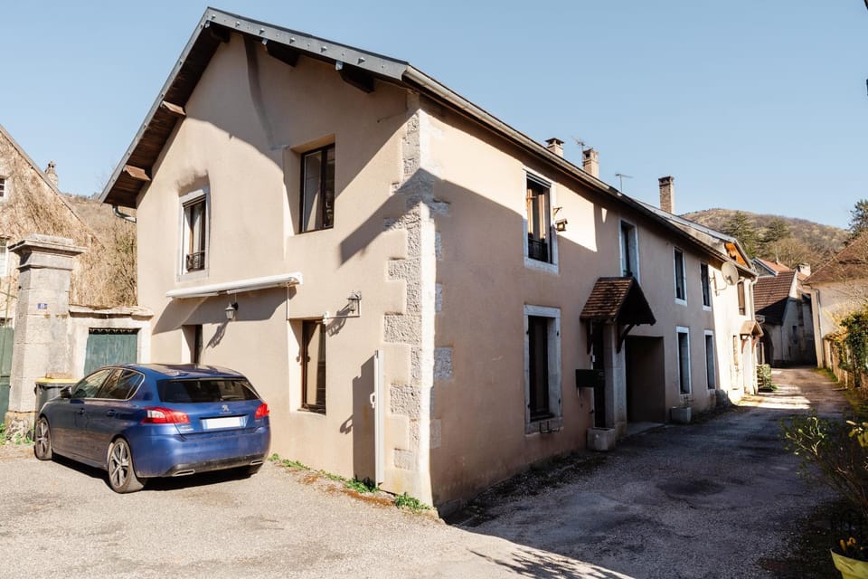 La Clef de Sol - Maison de charme au calme avec billard, idéal familles House in Bourgogne-Franche-Comté