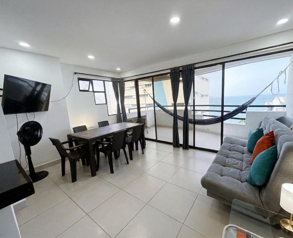 Apartamento brisas del mar caribe laguito Apartment in Cartagena