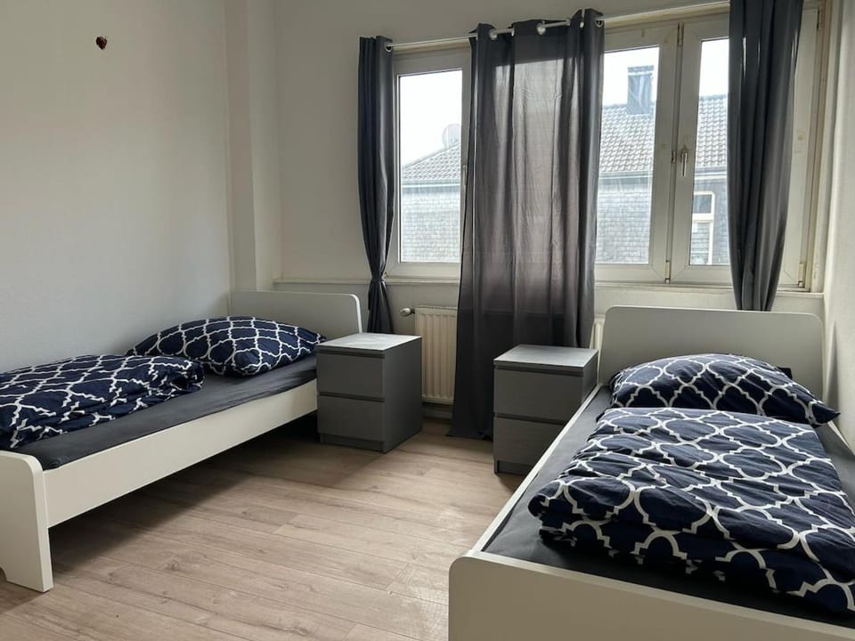 L19 - 2ZKDB - frisch saniert Apartment in Wuppertal