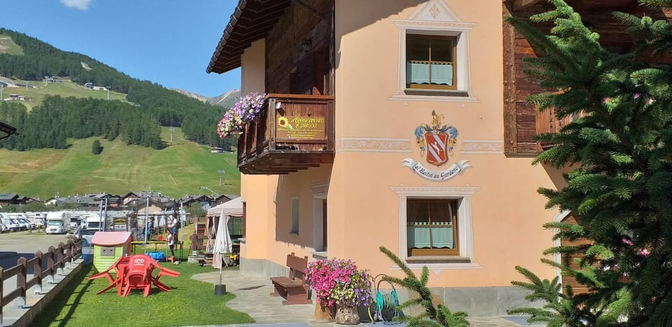 Appartamento Girasole Apartment in Canton of Grisons