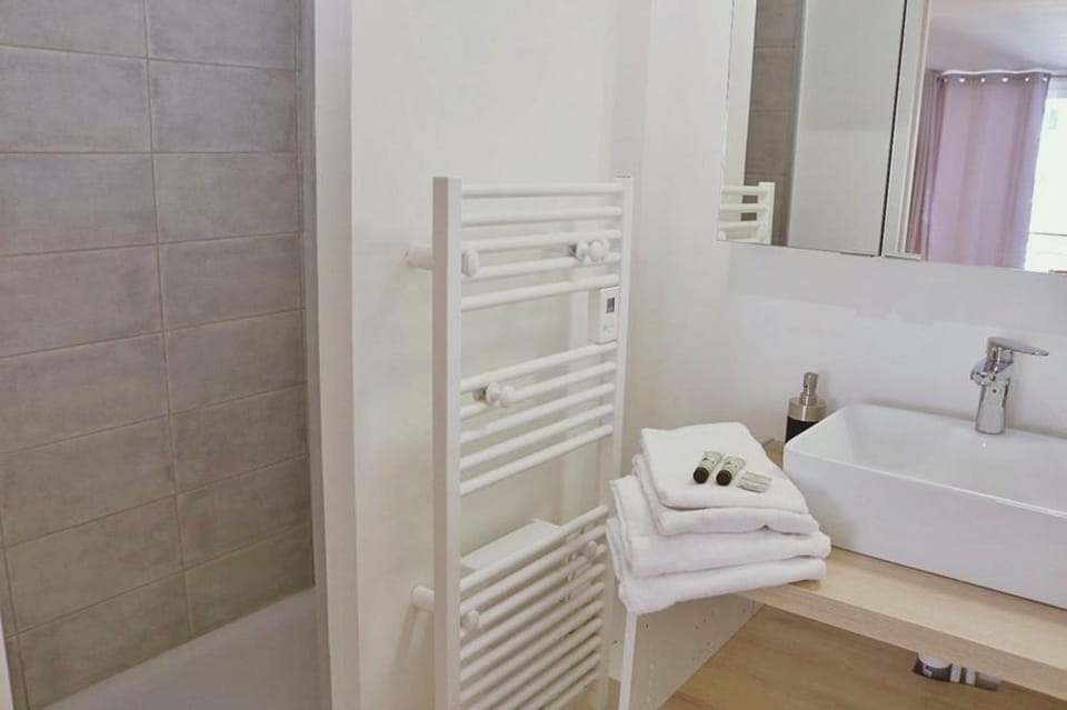 AGENCE MOMENT'APART Tendresse Apartment in Lille