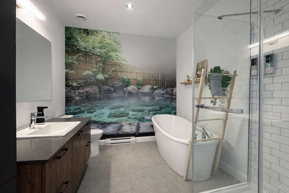 Japanese Oasis 10 people Indoor EV Parking Apartment in Quebec City