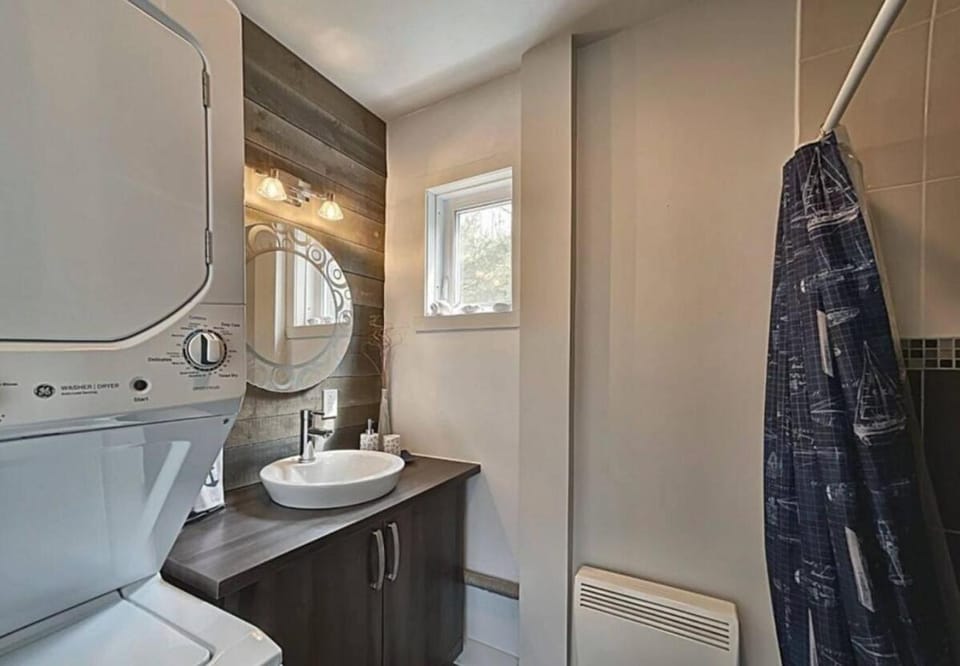 Lakeside Lodge at Tremblant Apartment in Ontario