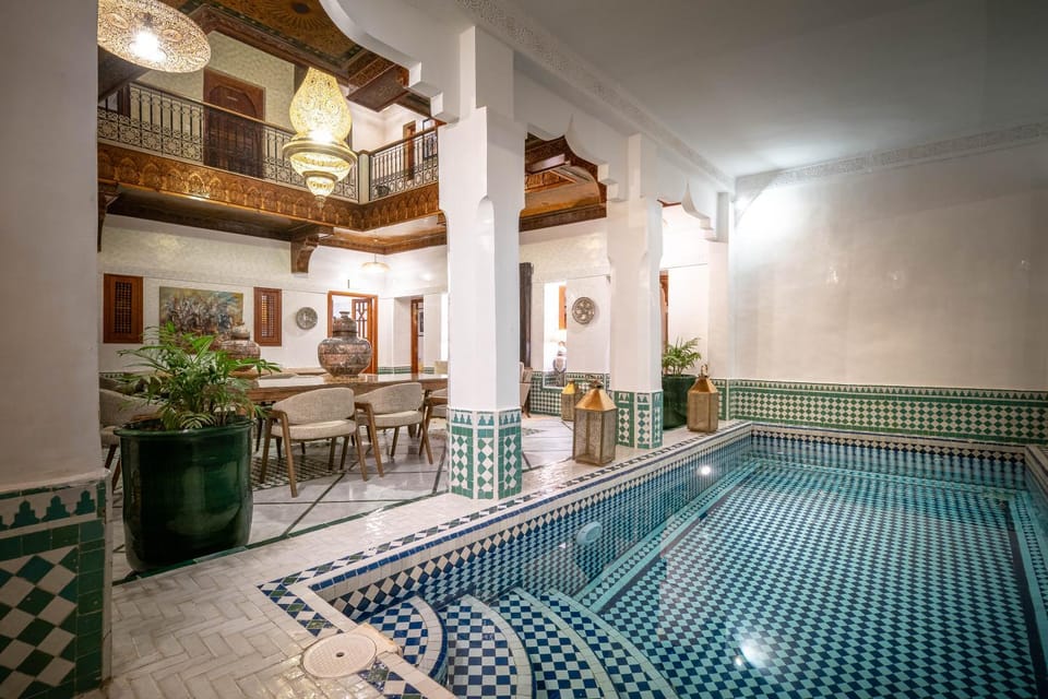Swimming pool